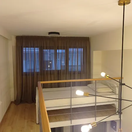 Minimal Two-floor Thessaloniki